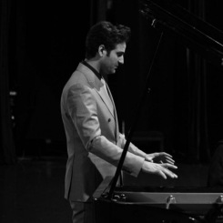 اردوان اردشیری‌فر