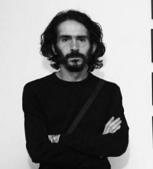 زروان روح‌بخشان | عکاس، کیوریتور، مدرس و منتقد هنرهای دیداری