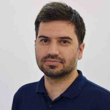 دکتر هادی آذری | عکاس و مدرس دانشگاه، مدیر گروه عکاسی دانشگاه تهران